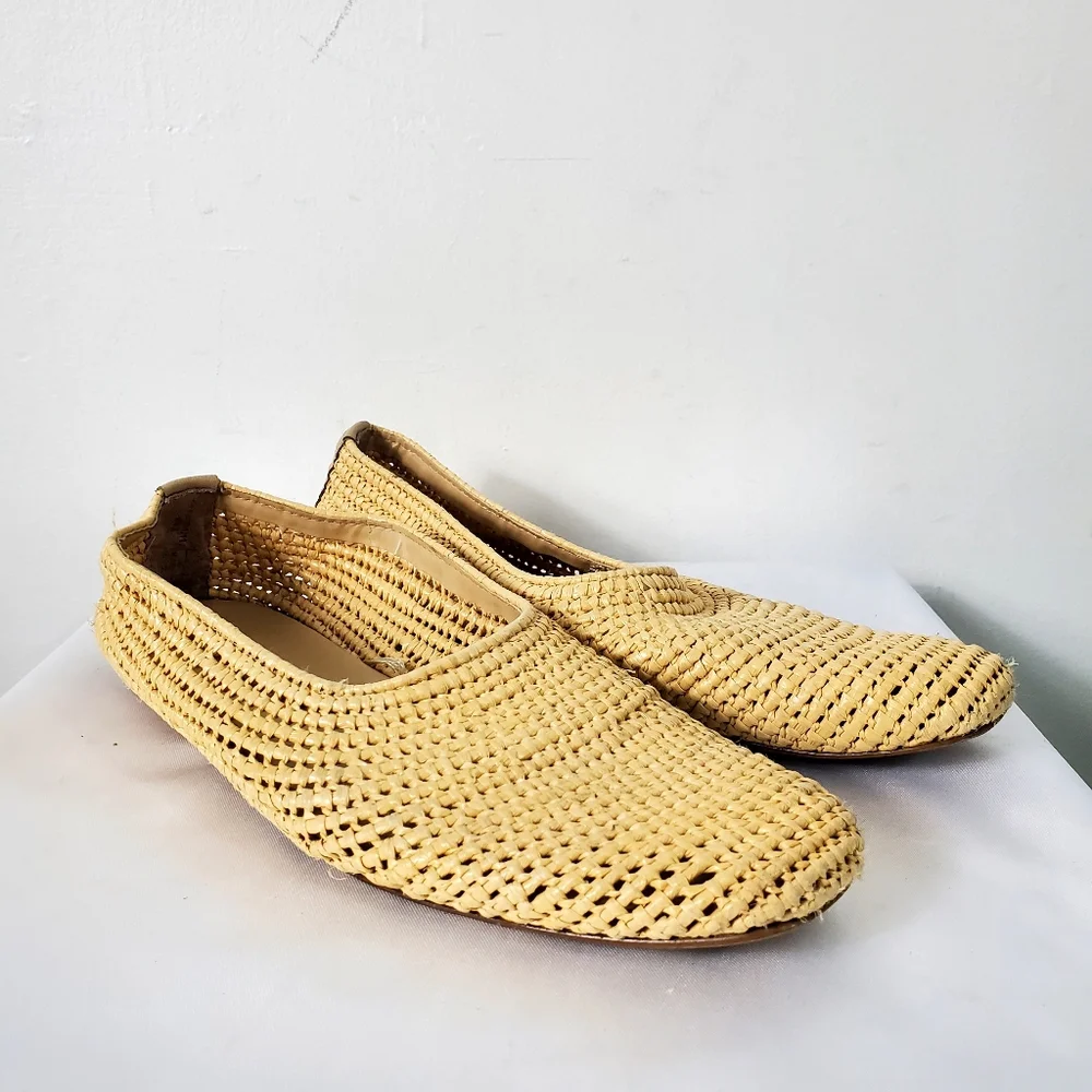 Zara Natural Colored Braided Hand Woven Flat Shoes - Picture 4 of 13